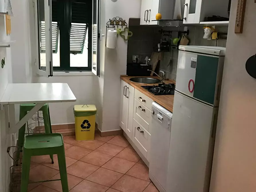 Immagine 12 di Appartamento in vendita  a Livorno