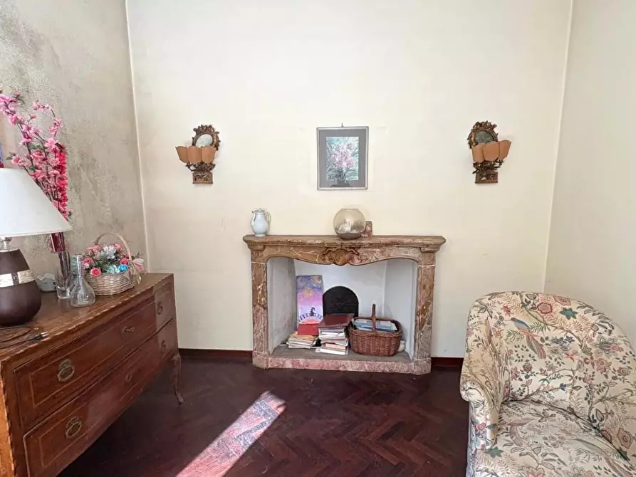 Immagine 29 di Villa in vendita  a Lucca