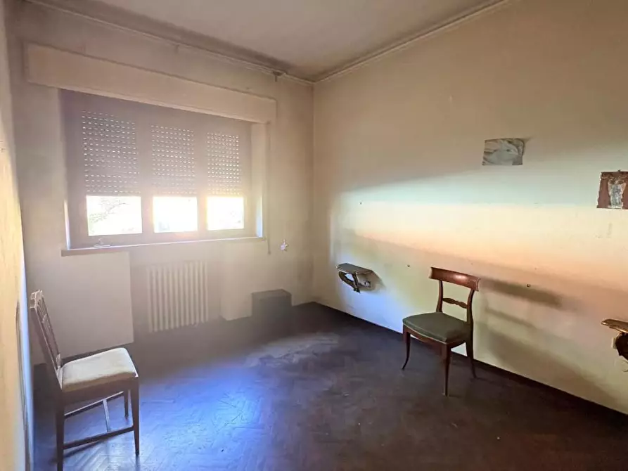 Immagine 28 di Villa in vendita  a Lucca