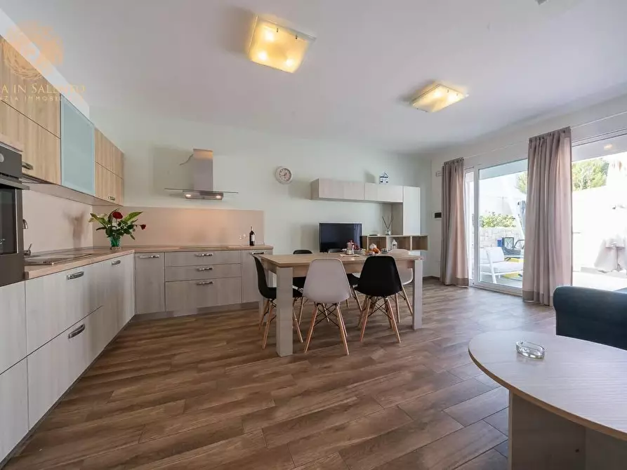 Immagine 6 di Appartamento in vendita  a Castrignano Del Capo