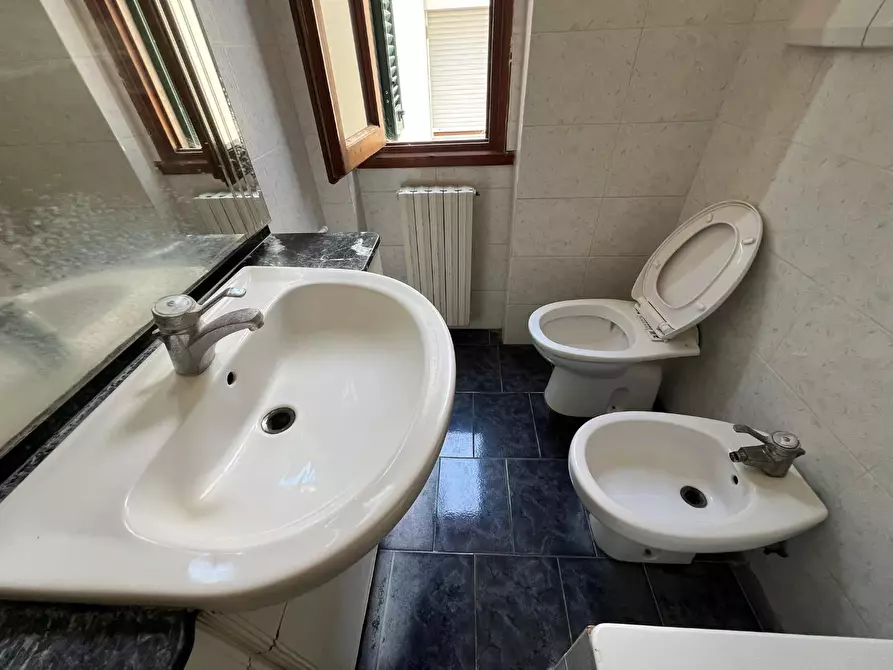 Immagine 24 di Appartamento in vendita  a Empoli