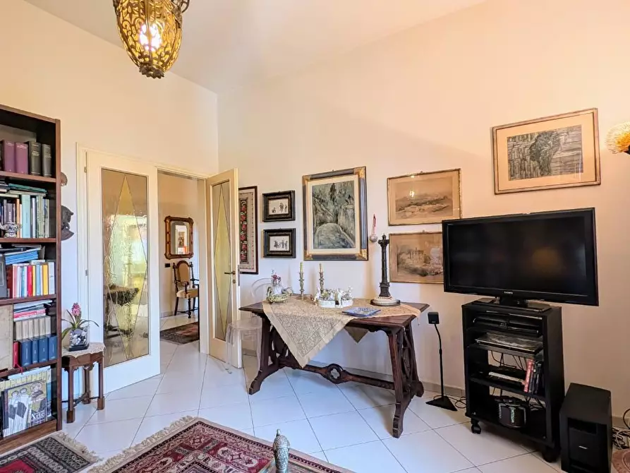 Immagine 11 di Casa semindipendente in vendita  a Vinci