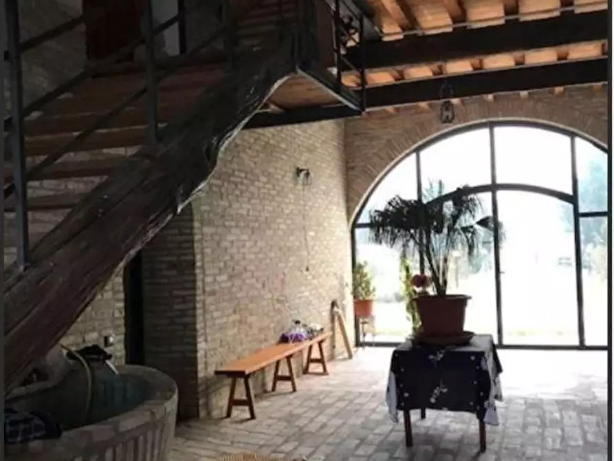 Immagine 9 di Appartamento in vendita  a Castelnovo Di Sotto