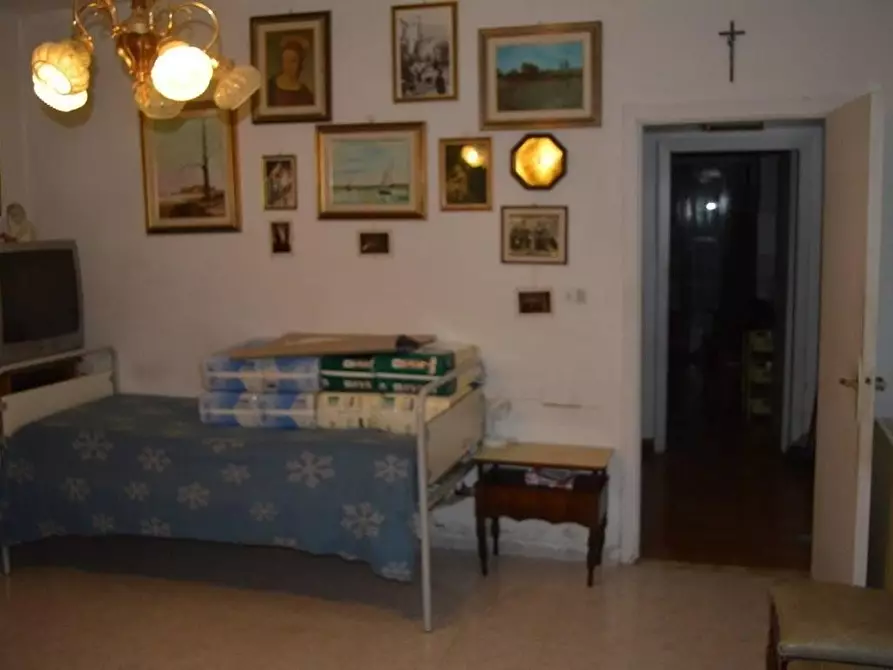 Immagine 6 di Terratetto in vendita  a Montignoso