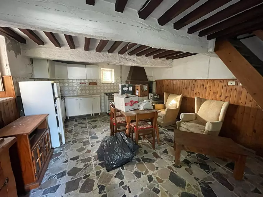 Immagine 8 di Casa indipendente in vendita  a Pietrasanta
