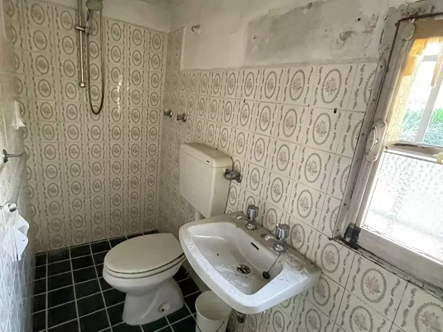 Immagine 11 di Casa indipendente in vendita  a Pietrasanta