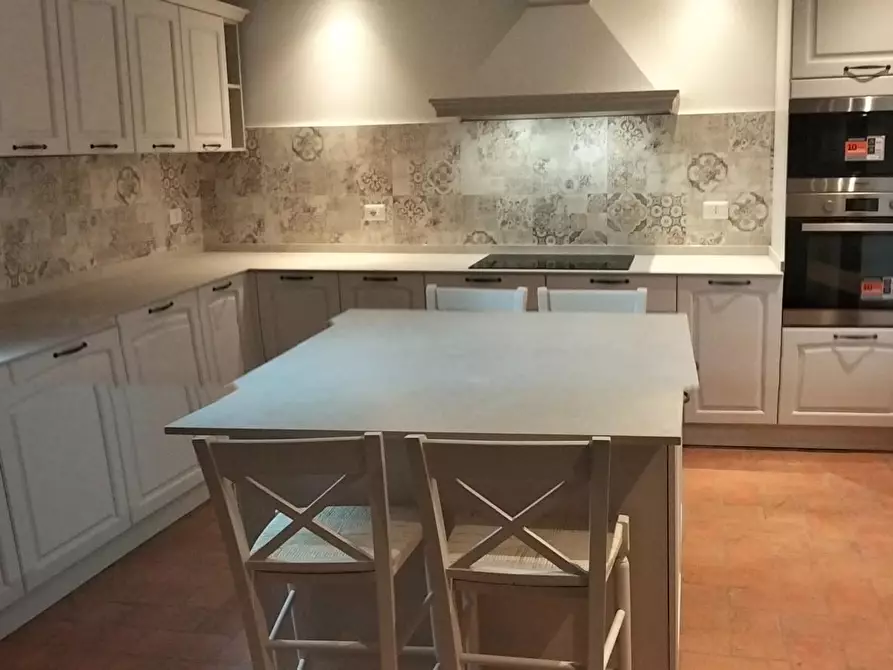 Immagine 1 di Appartamento in affitto  a Prato