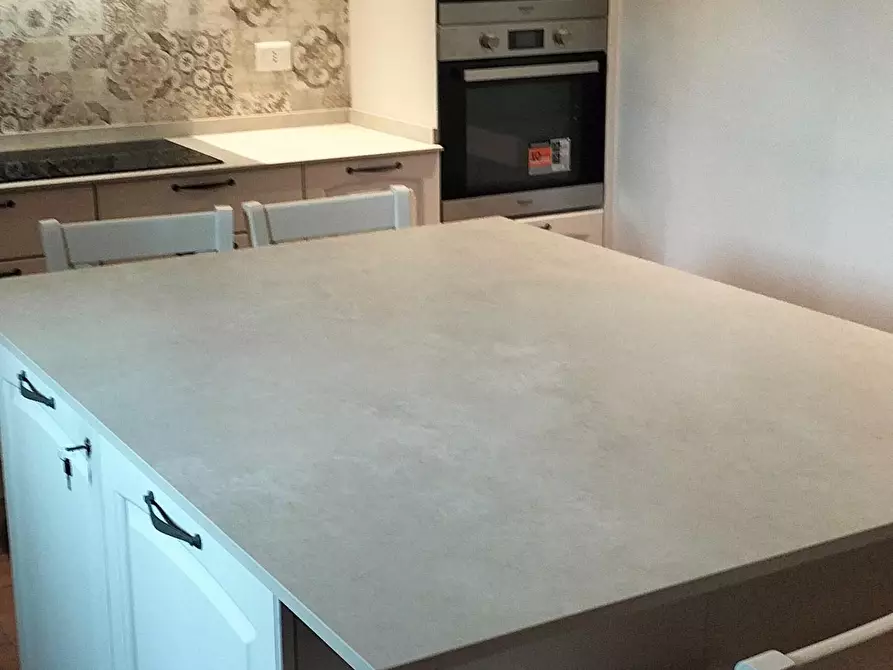 Immagine 4 di Appartamento in affitto  a Prato