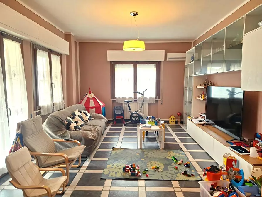 Immagine 4 di Appartamento in vendita  a Altopascio