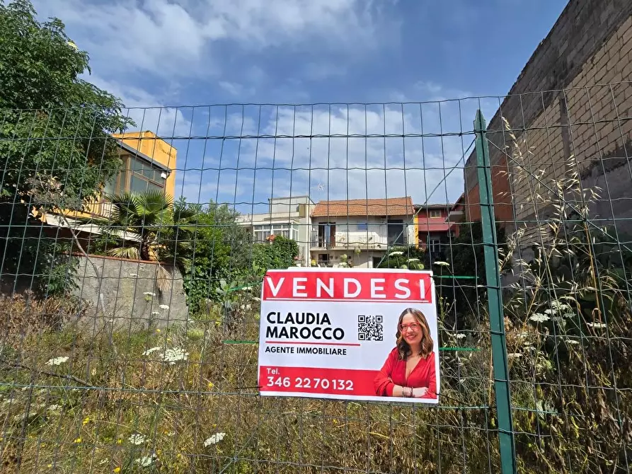 Immagine 5 di Terreno residenziale in vendita  a Camporotondo Etneo