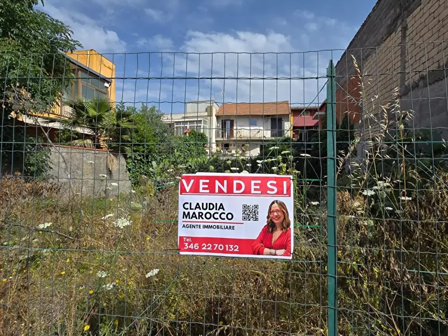 Immagine 10 di Terreno residenziale in vendita  a Camporotondo Etneo
