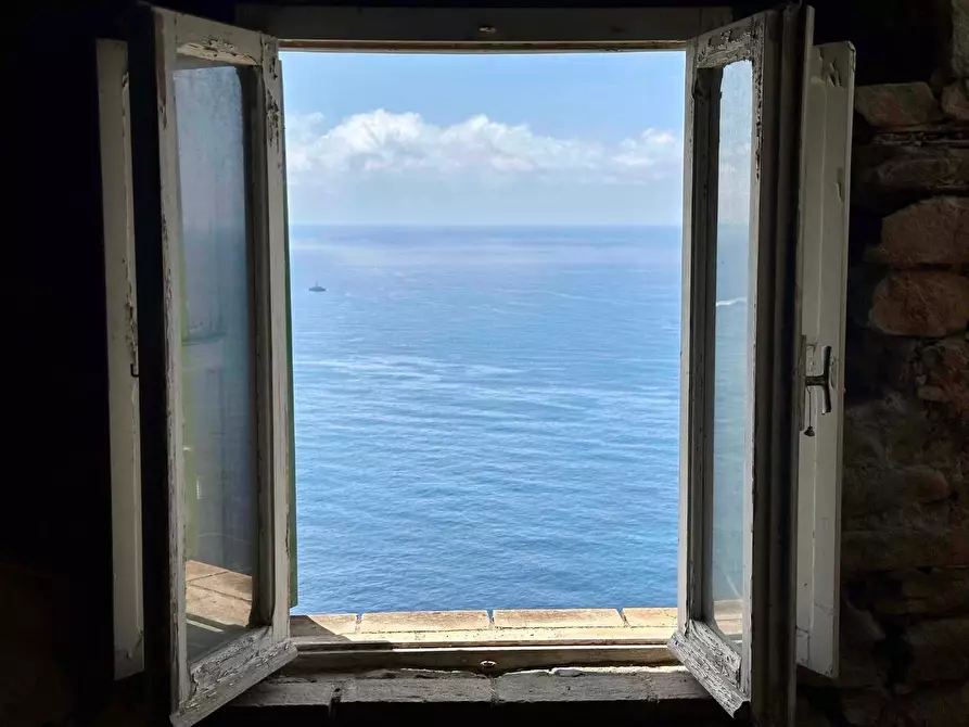 Immagine 27 di Villetta a schiera in vendita  a La Spezia