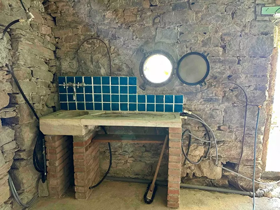 Immagine 18 di Villetta a schiera in vendita  a La Spezia