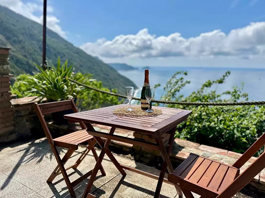 Immagine 3 di Villetta a schiera in vendita  a La Spezia