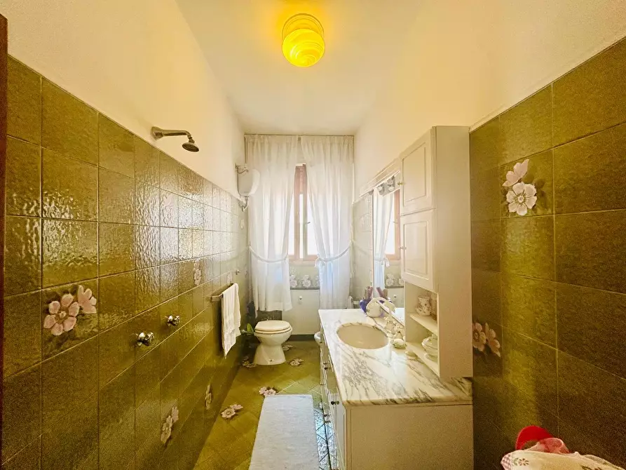 Immagine 17 di Appartamento in vendita  a Empoli