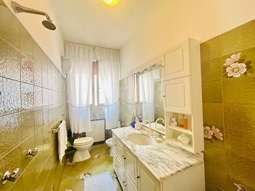 Immagine 16 di Appartamento in vendita  a Empoli