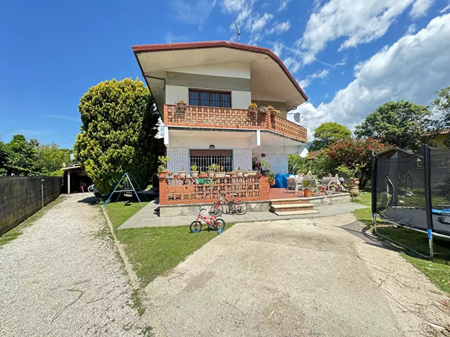casa indipendente in vendita a Forte dei Marmi in zona Vittoria Apuana
