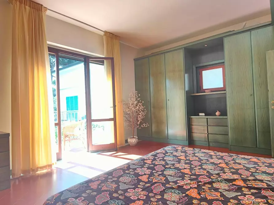 Immagine 11 di Appartamento in affitto  a Viareggio