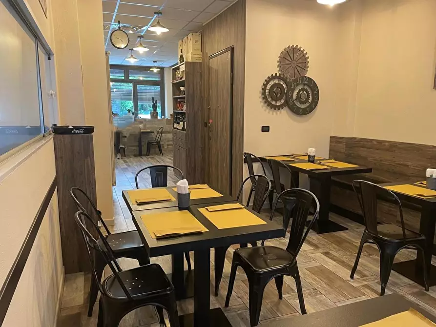 Immagine 24 di Bar / Ristorante in vendita  a Rivoli