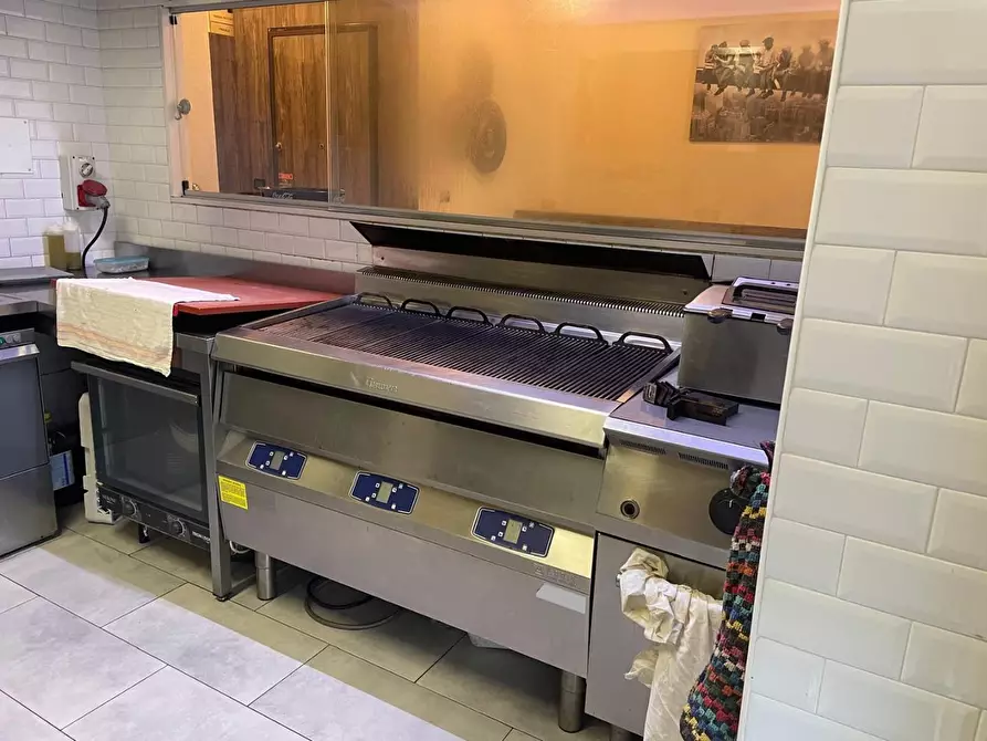 Immagine 5 di Bar / Ristorante in vendita  a Rivoli