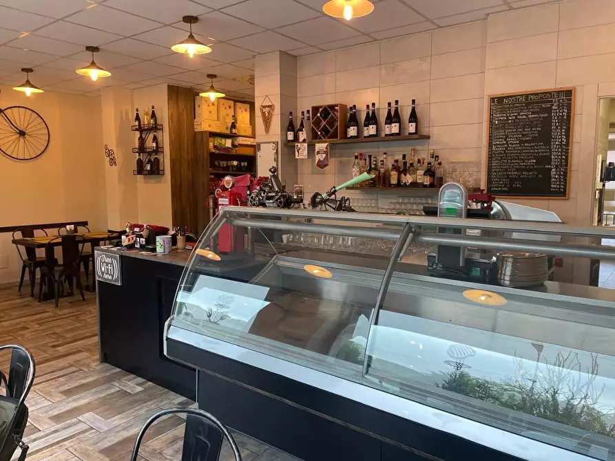 Immagine 32 di Bar / Ristorante in vendita  a Rivoli