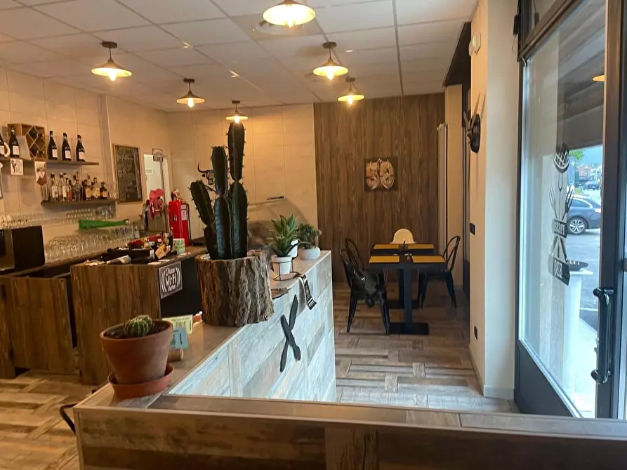 Immagine 17 di Bar / Ristorante in vendita  a Rivoli