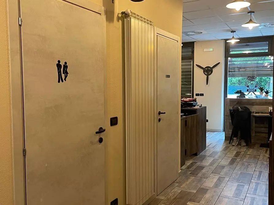 Immagine 31 di Bar / Ristorante in vendita  a Rivoli