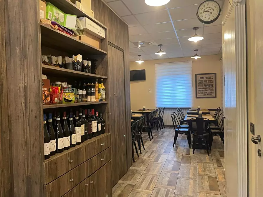 Immagine 22 di Bar / Ristorante in vendita  a Rivoli