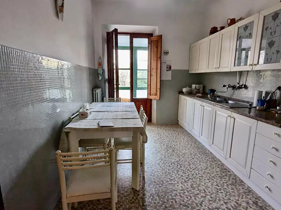 Immagine 18 di Appartamento in vendita  a Vecchiano