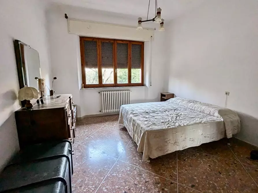 Immagine 11 di Appartamento in vendita  a Vecchiano