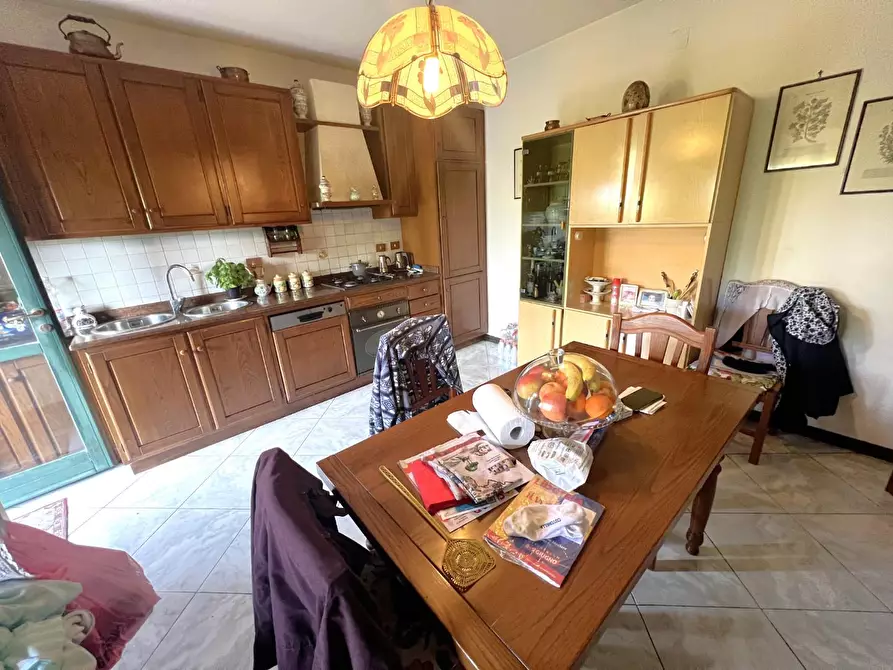 Immagine 8 di Villetta a schiera in vendita  a Vecchiano