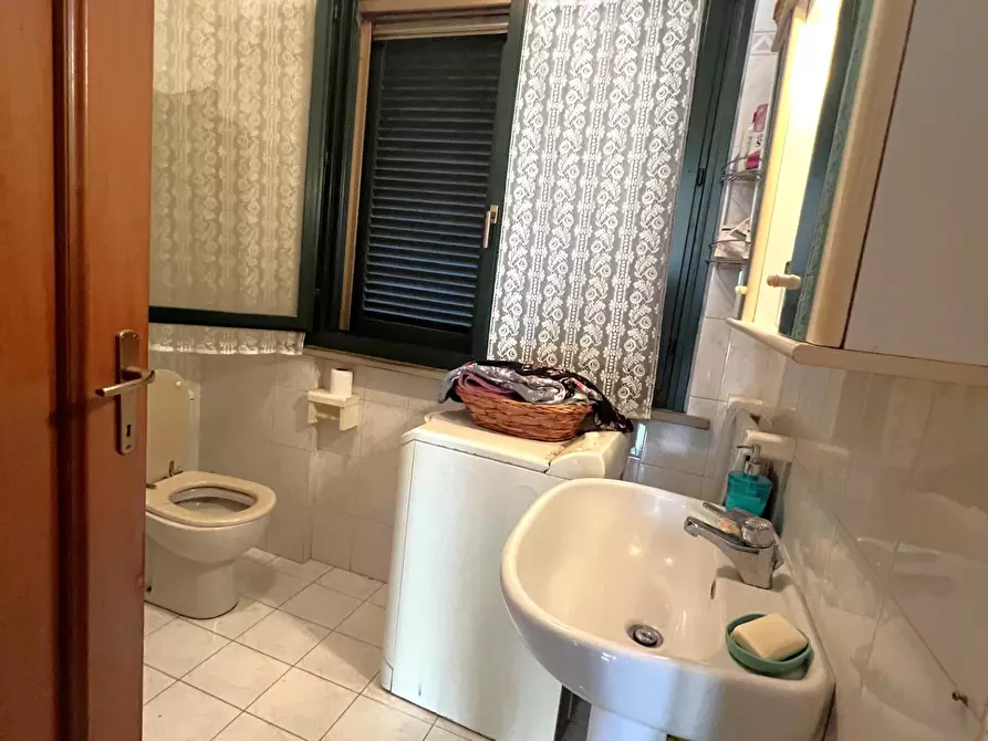 Immagine 10 di Villetta a schiera in vendita  a Vecchiano