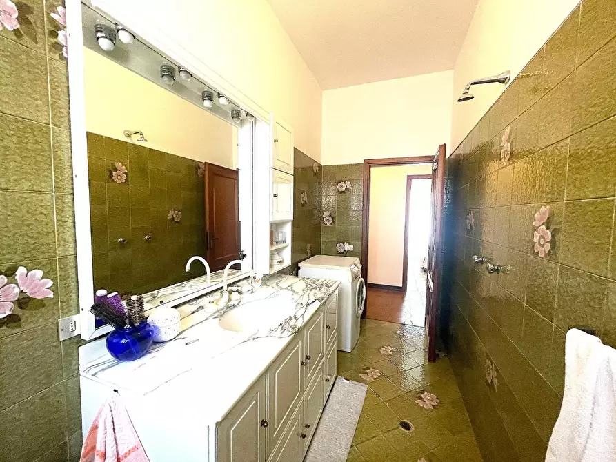 Immagine 30 di Appartamento in vendita  a Empoli