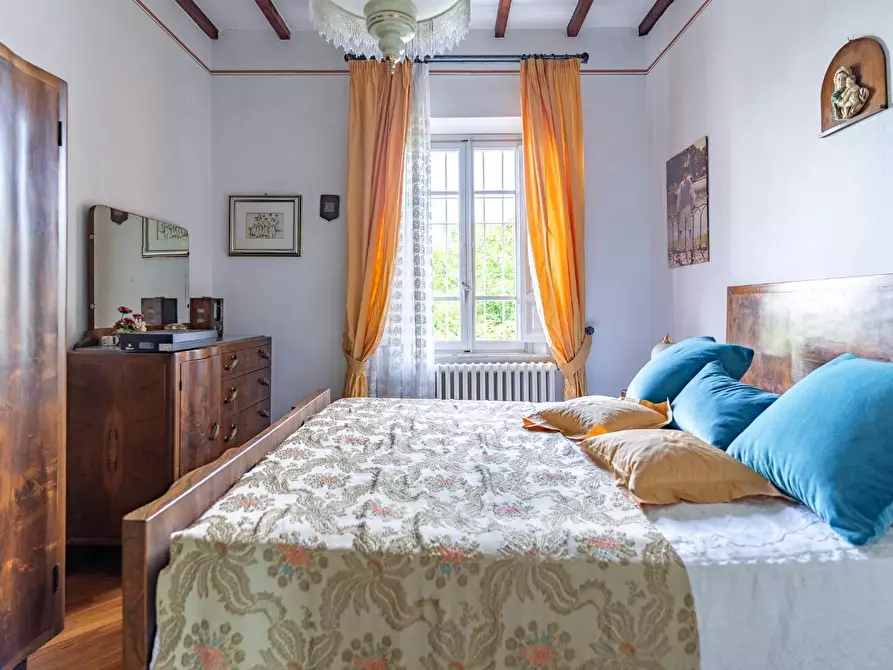 Immagine 34 di Villa in vendita  a Fucecchio