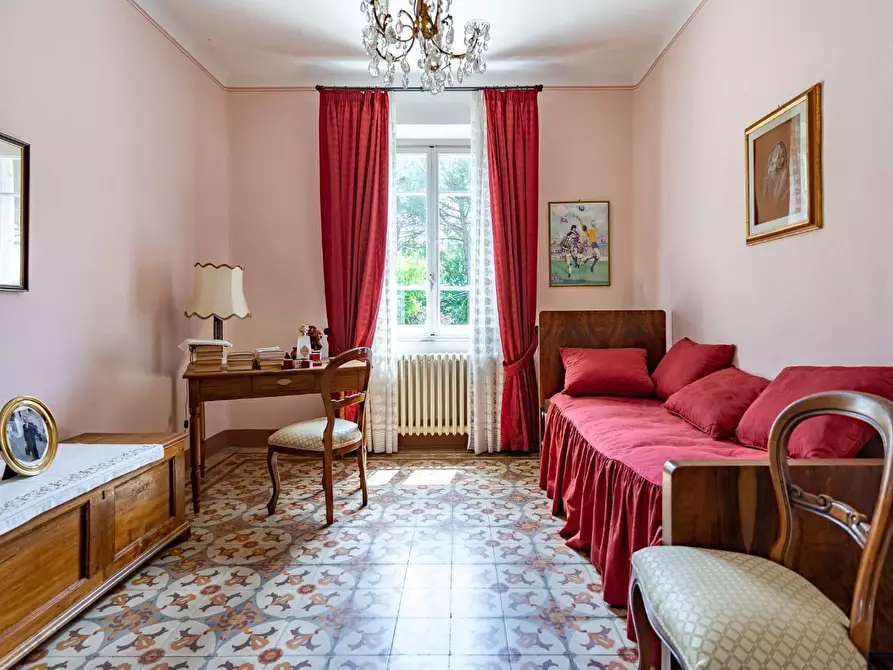 Immagine 36 di Villa in vendita  a Fucecchio