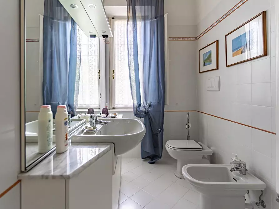 Immagine 38 di Villa in vendita  a Fucecchio