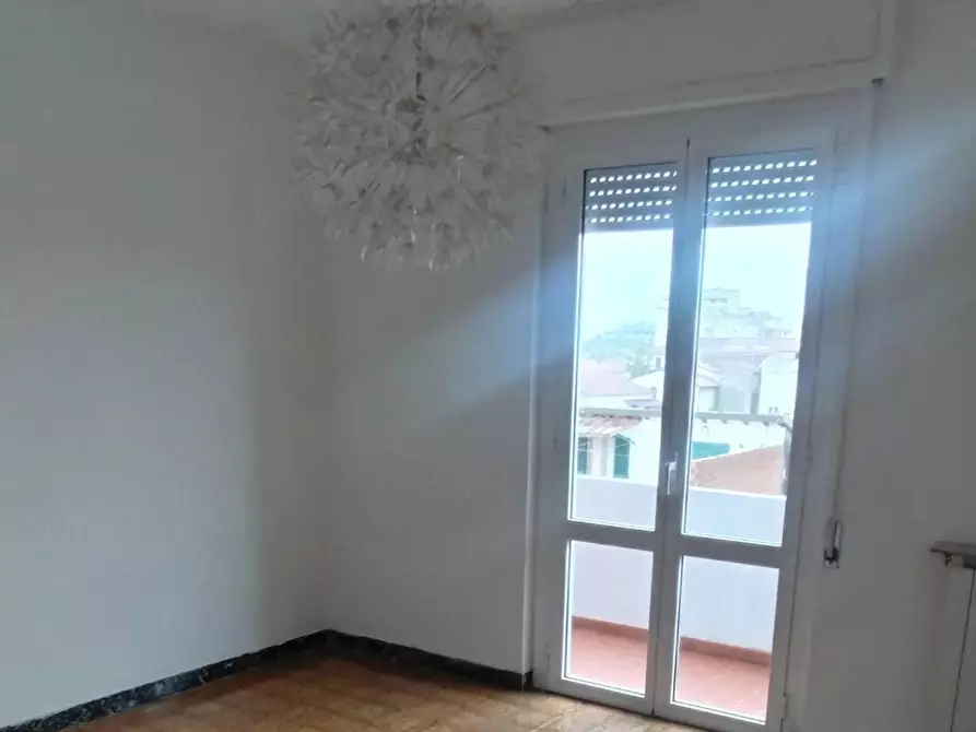 Immagine 9 di Appartamento in vendita  a Carrara