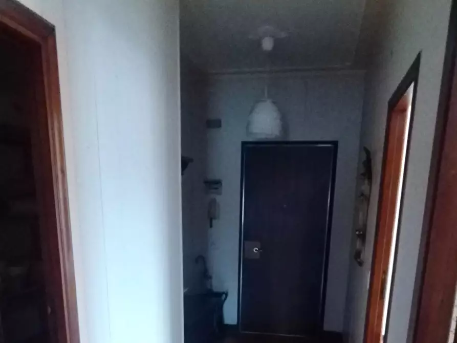 Immagine 2 di Appartamento in vendita  a Carrara