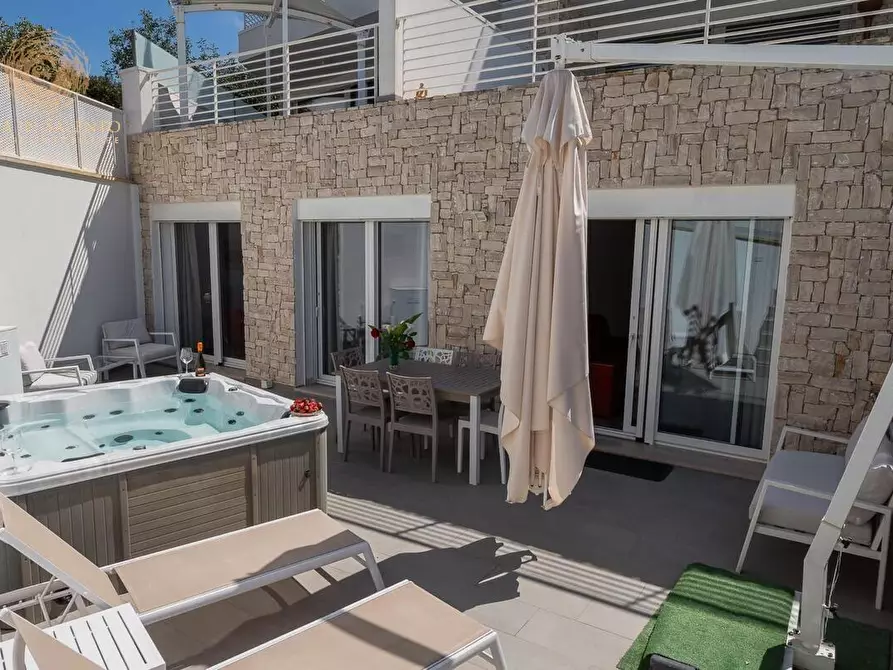 Immagine 1 di Appartamento in vendita  a Castrignano Del Capo