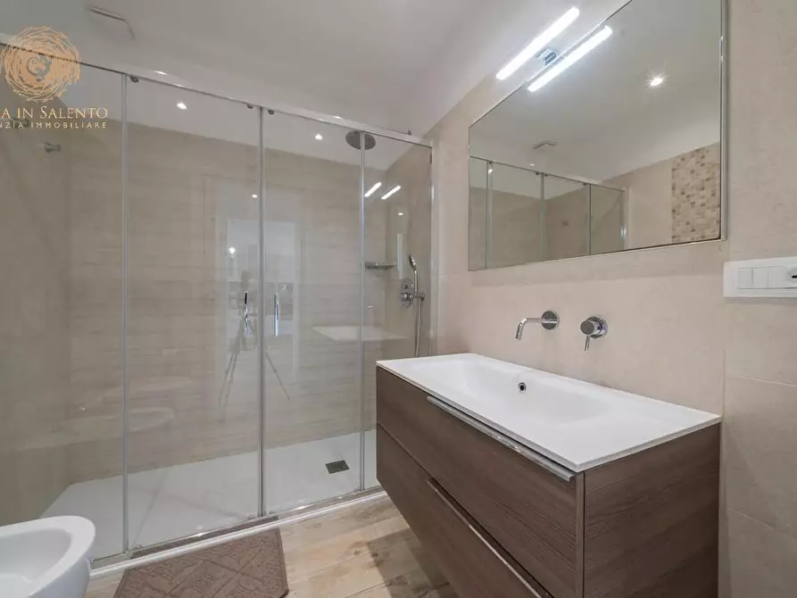 Immagine 24 di Appartamento in vendita  a Castrignano Del Capo