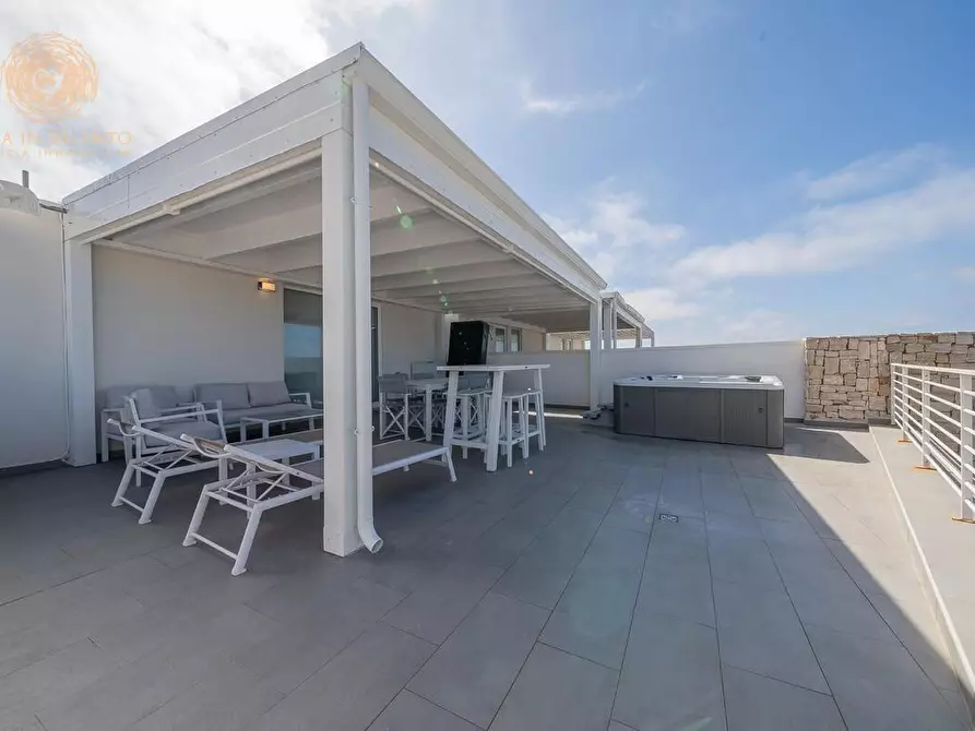 Immagine 5 di Appartamento in vendita  a Castrignano Del Capo