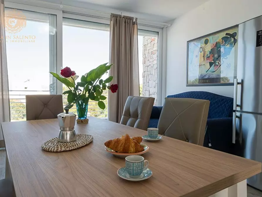 Immagine 11 di Appartamento in vendita  a Castrignano Del Capo