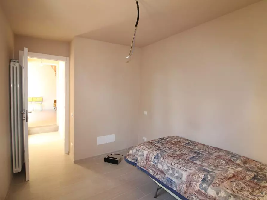 Immagine 10 di Appartamento in vendita  a Pontedera