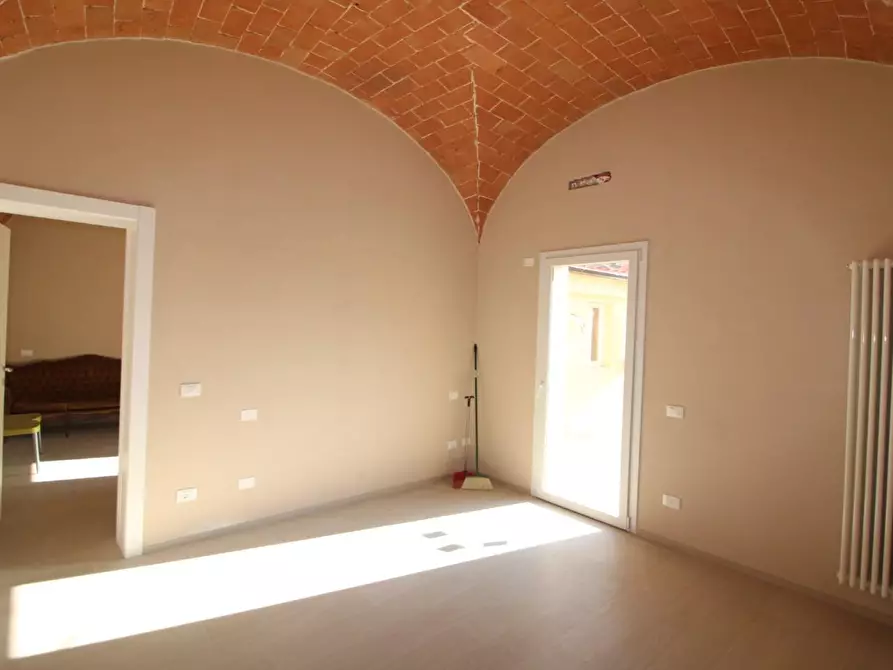 Immagine 6 di Appartamento in vendita  a Pontedera