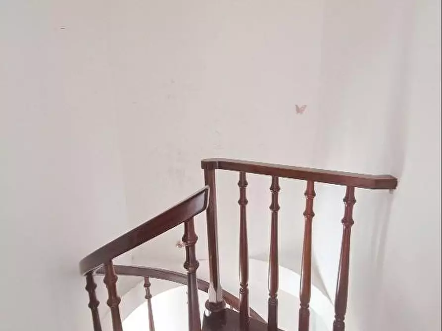 Immagine 9 di Appartamento in vendita  a Pisa