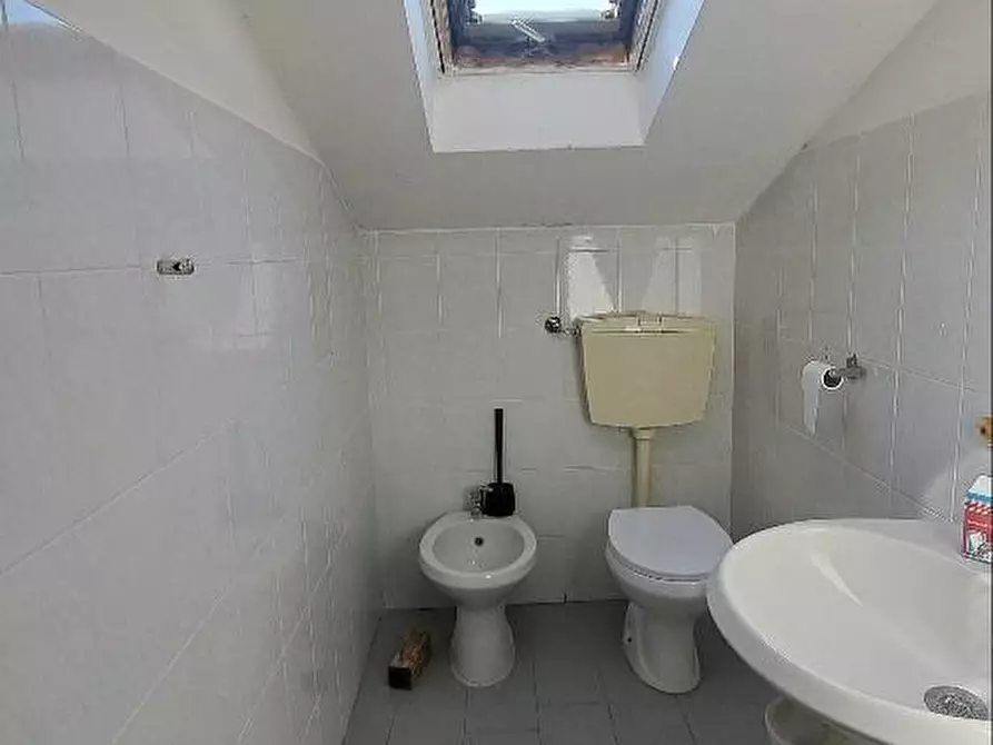 Immagine 16 di Appartamento in vendita  a Pisa