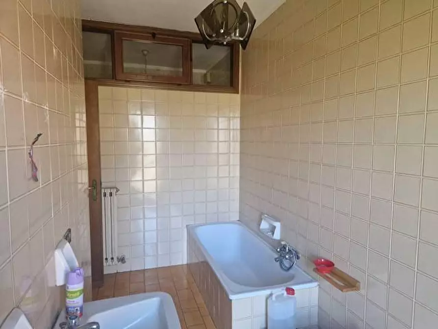 Immagine 17 di Appartamento in vendita  a Pisa