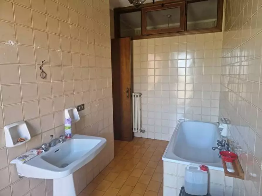 Immagine 14 di Appartamento in vendita  a Pisa