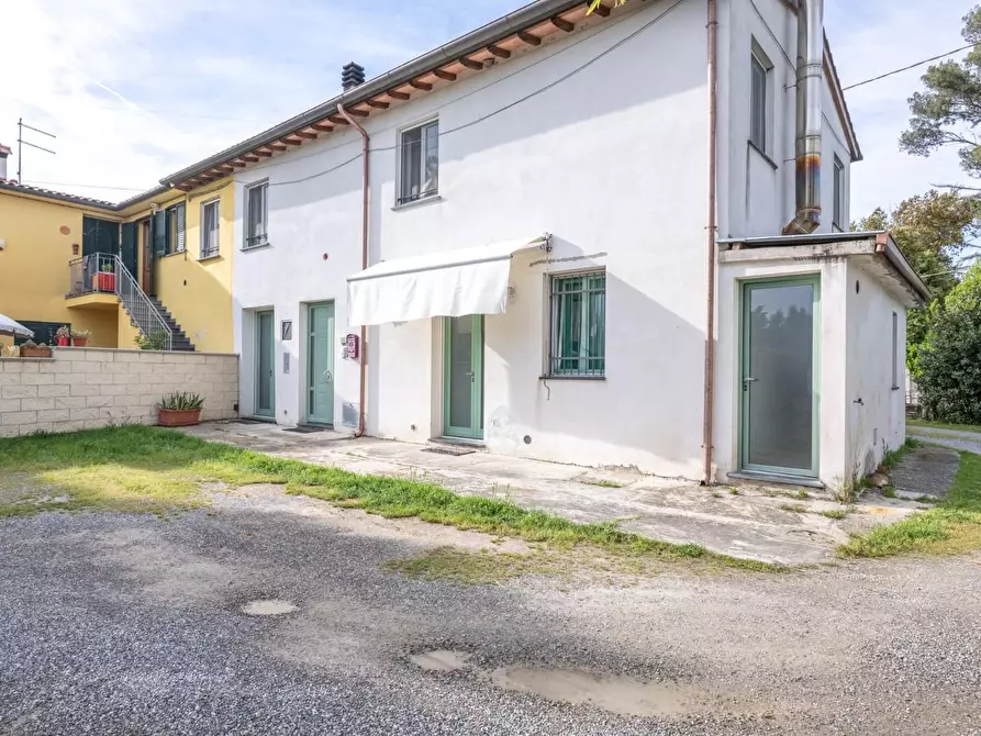 Immagine 45 di Terratetto in vendita  a Cascina