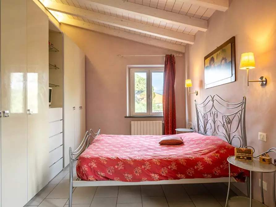 Immagine 21 di Terratetto in vendita  a Cascina